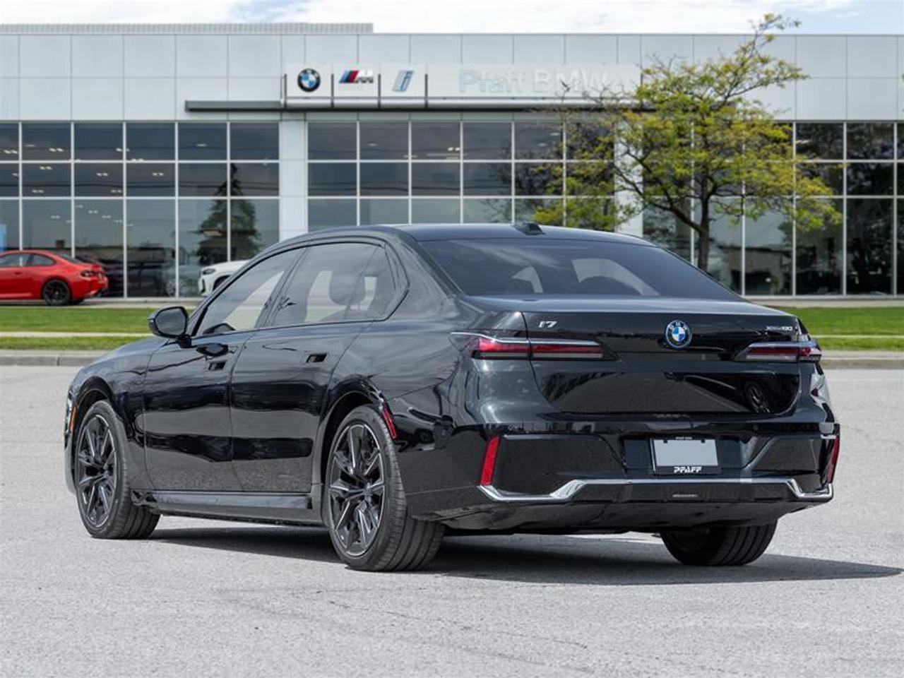 2024 BMW i7 xDrive60 4dr All-Wheel Drive Sedan Photo