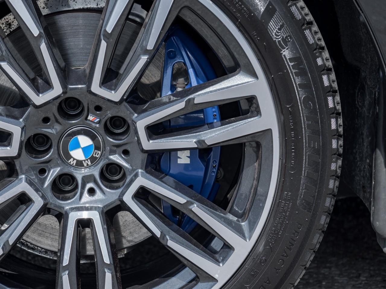 2024 BMW 530 i xDrive 4dr All-Wheel Drive Sedan Photo4