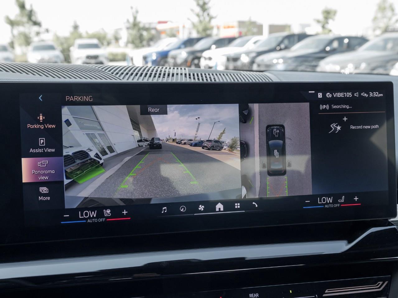 2024 BMW 530 i xDrive 4dr All-Wheel Drive Sedan Photo