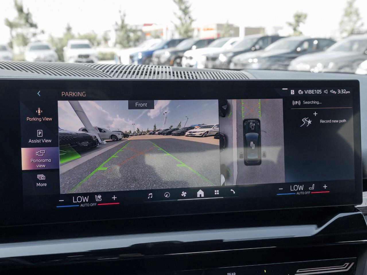 2024 BMW 530 i xDrive 4dr All-Wheel Drive Sedan Photo