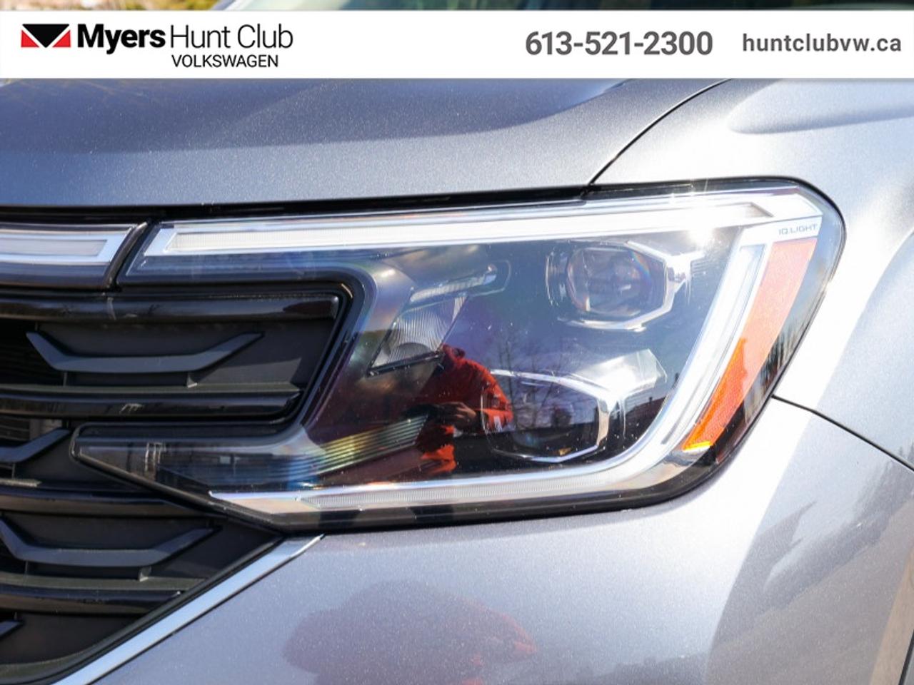 2024 Volkswagen Atlas Execline 2.0 TSI Photo