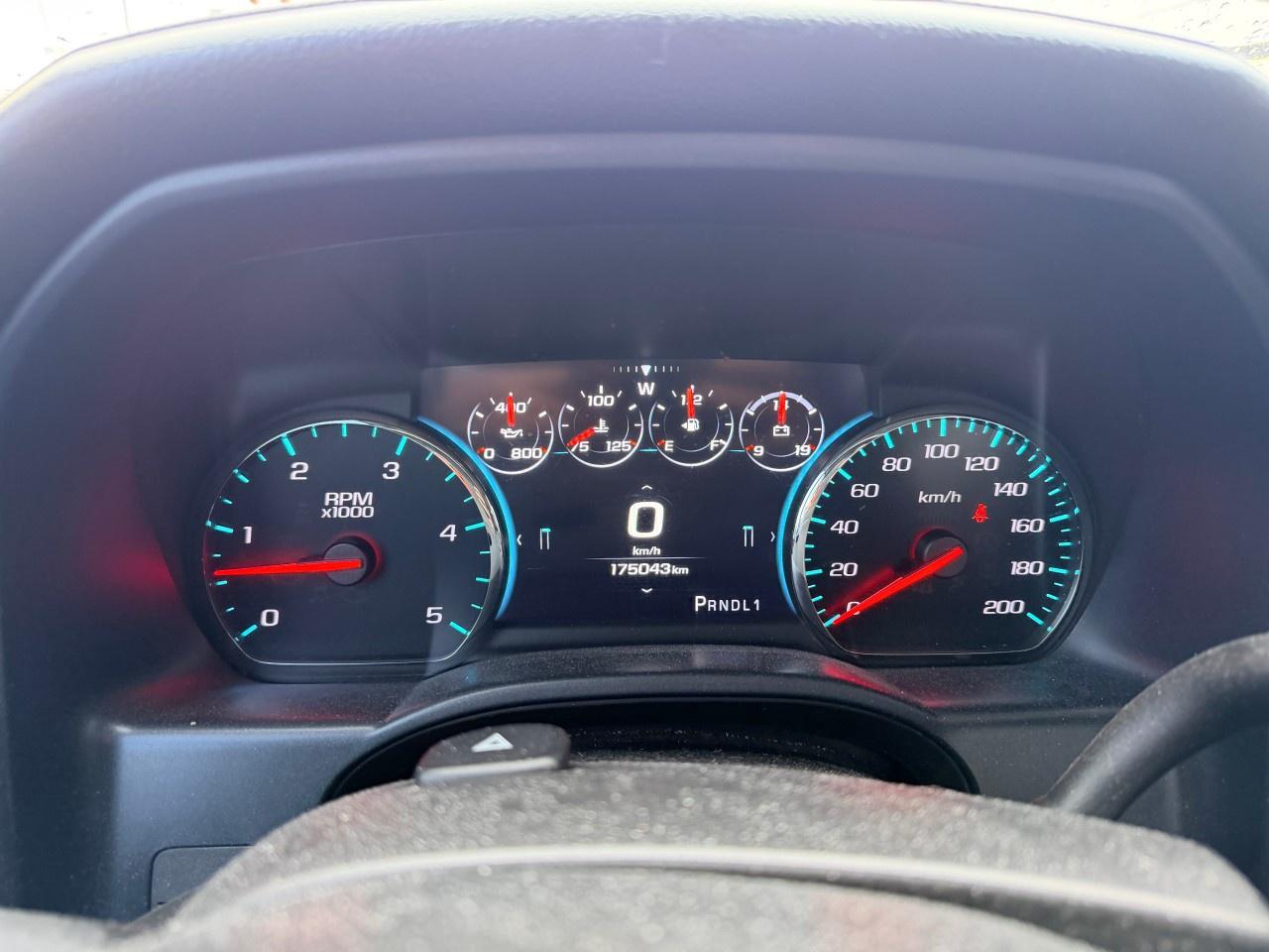 2019 GMC SIERRA 2500HD 4WD Crew Cab Standard Box Denali Photo