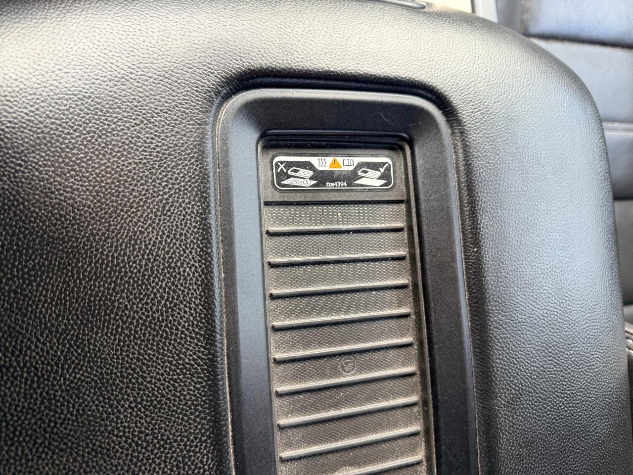 2019 GMC SIERRA 2500HD 4WD Crew Cab Standard Box Denali Photo