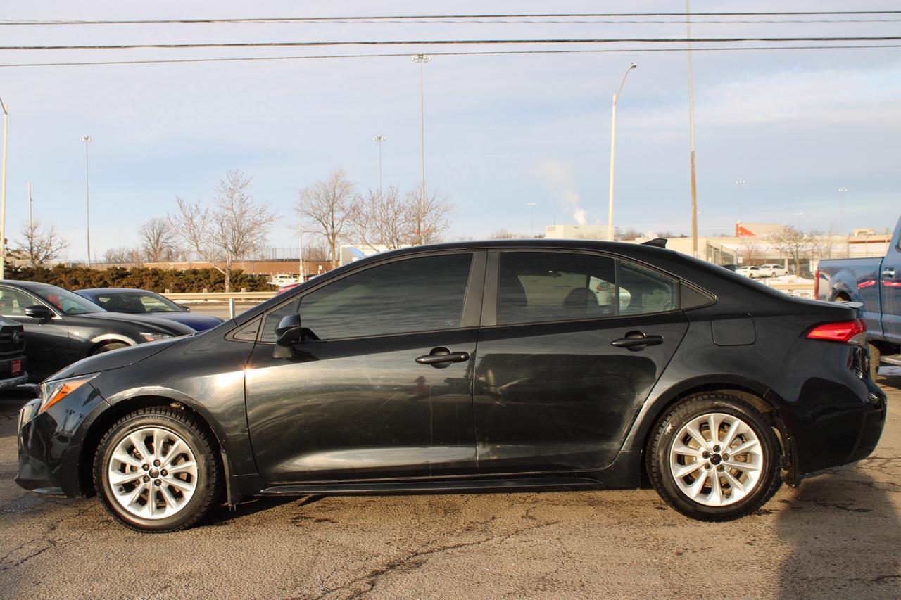 2022 Toyota Corolla LE CVT Photo3