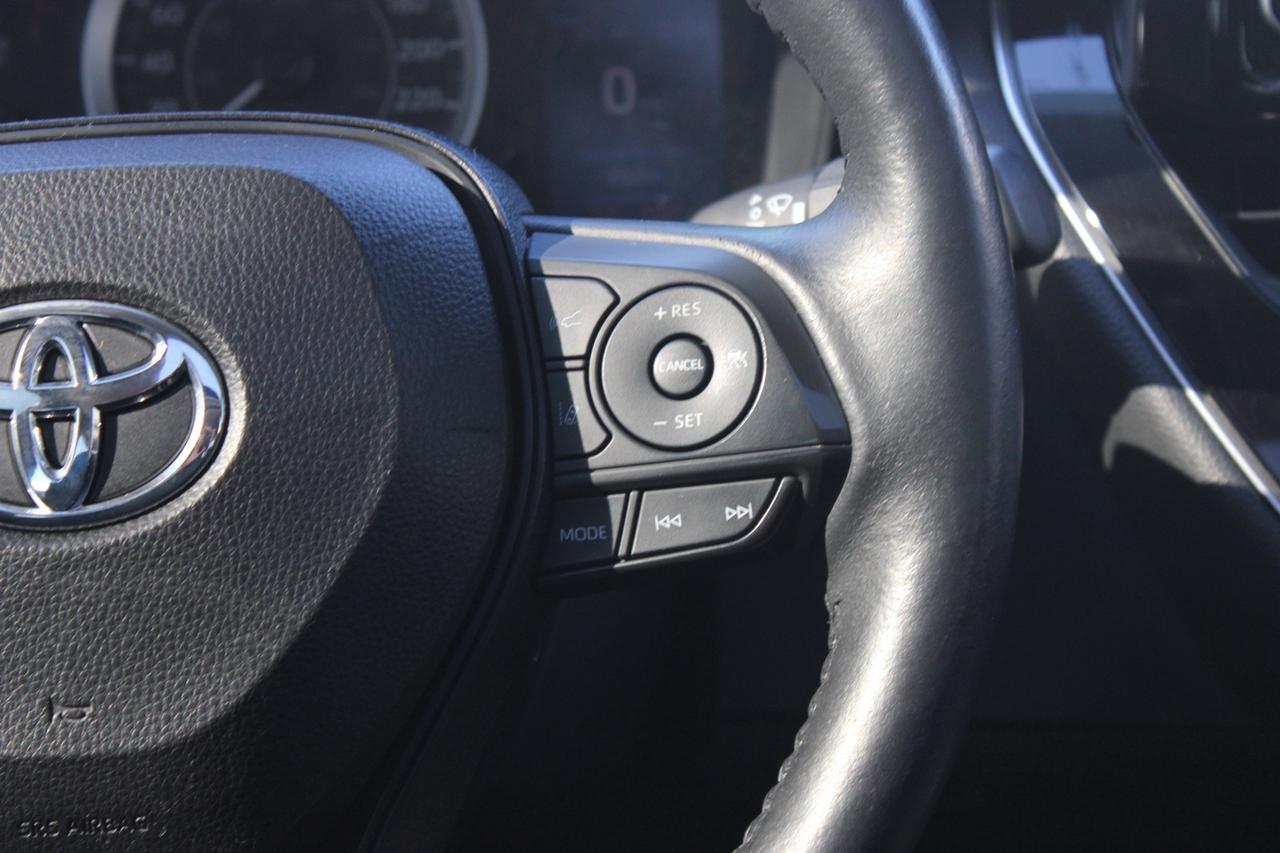 2022 Toyota Corolla LE CVT Photo