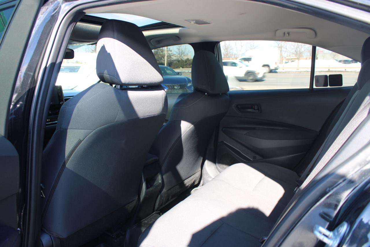 2022 Toyota Corolla LE CVT Photo