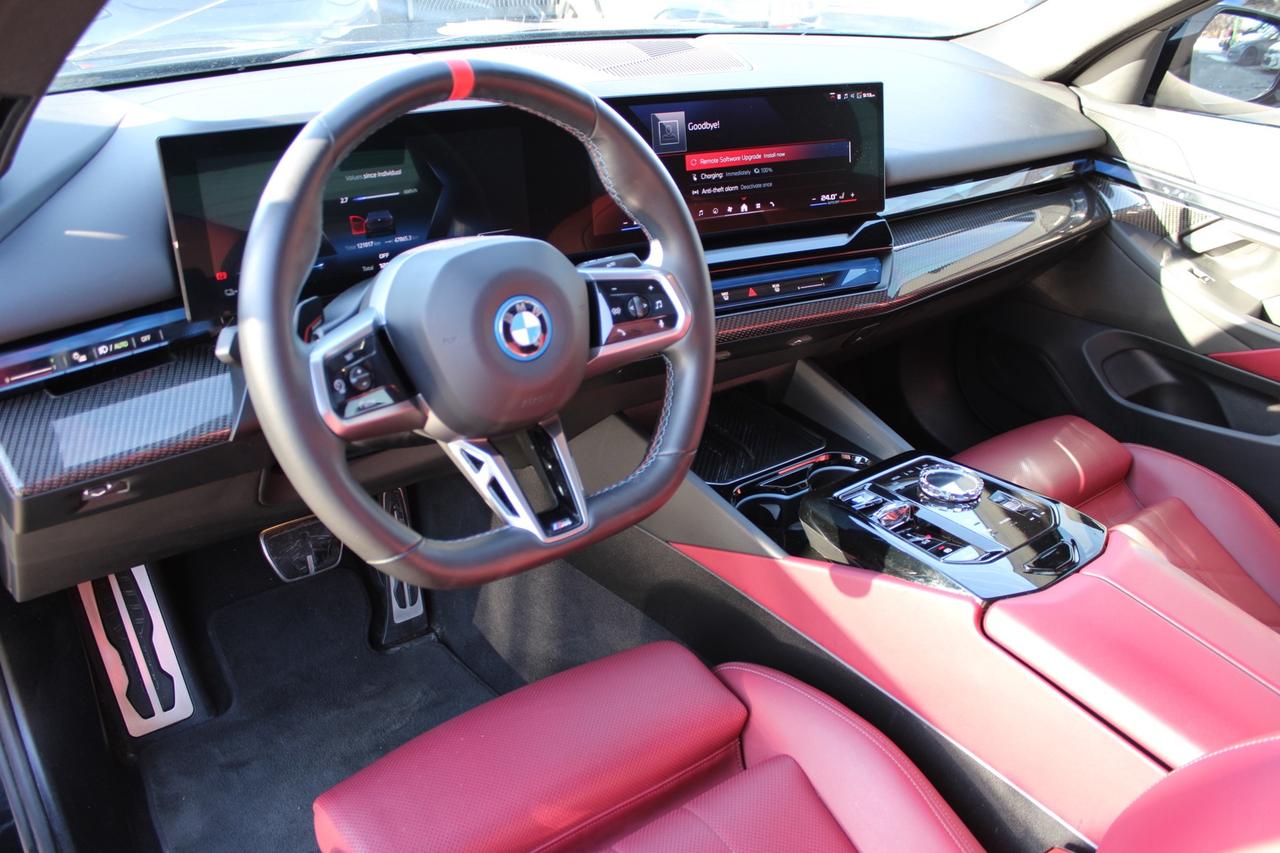 2024 BMW i5 M60   No Accident   Red Interior   Clean Carfax Photo