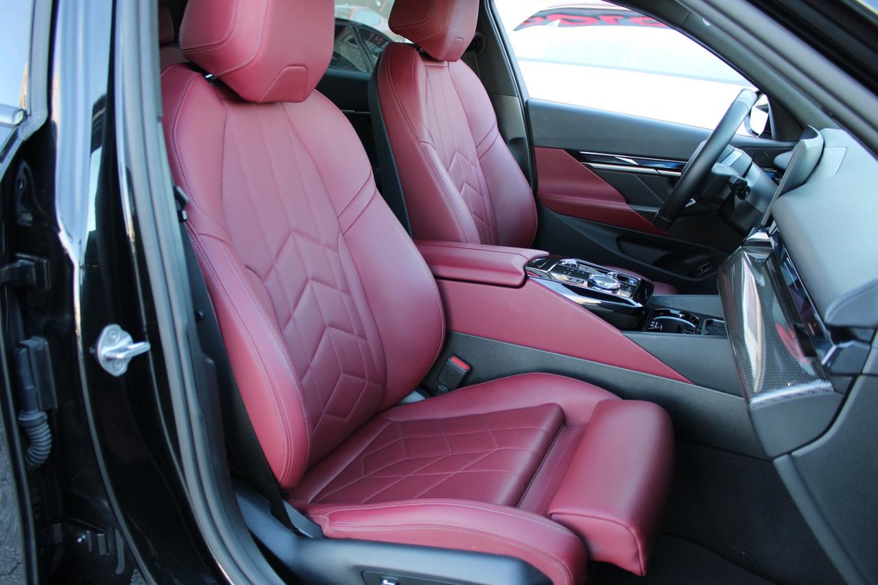 2024 BMW i5 M60   No Accident   Red Interior   Clean Carfax Photo