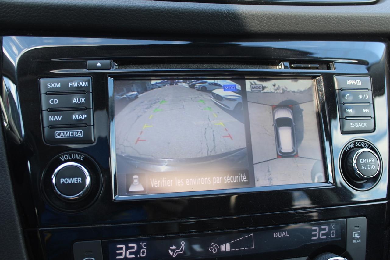 2017 Nissan Rogue SL AWD   ACCIDENT FREE   SAFETY INCLUDED Photo