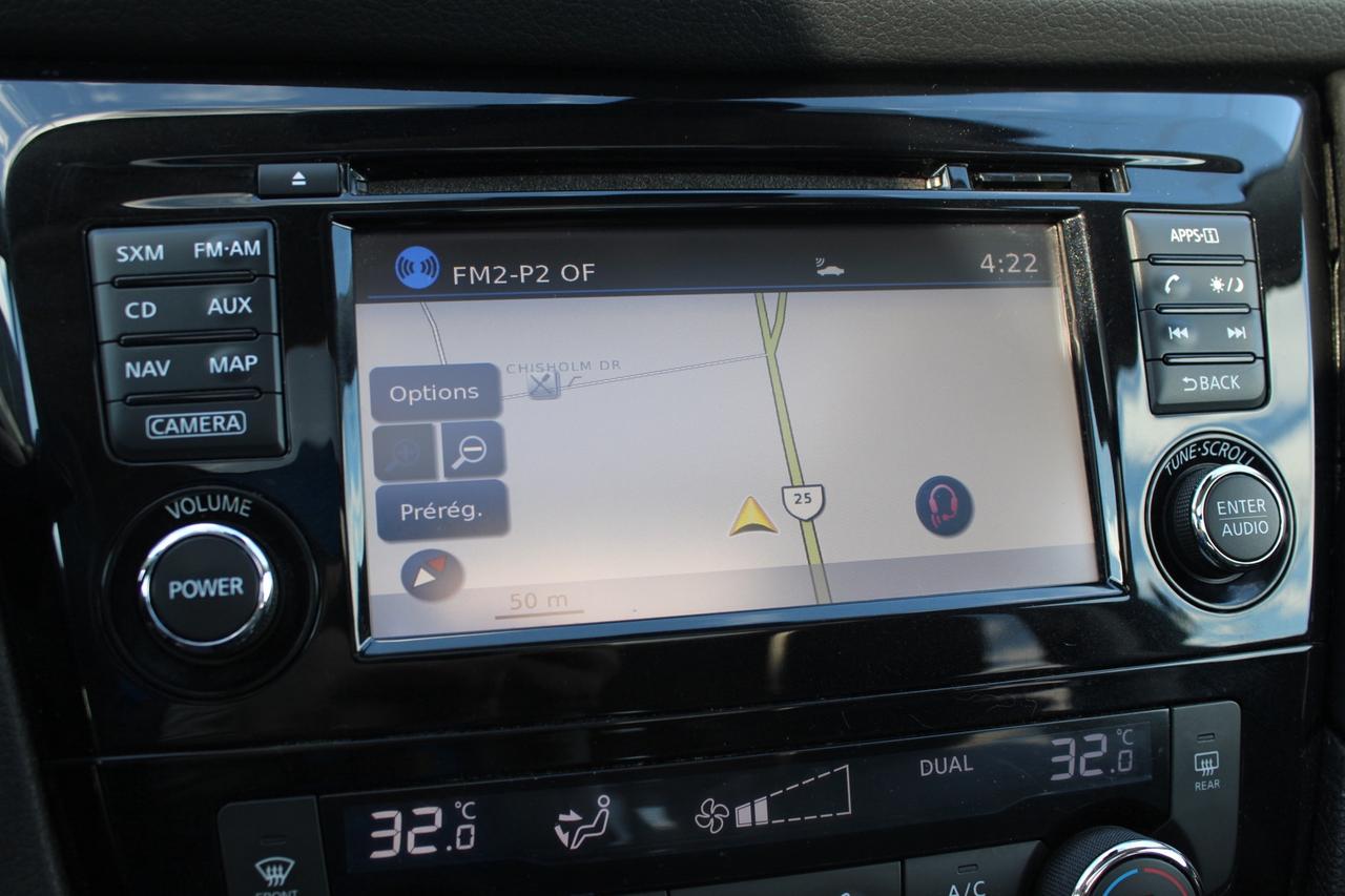 2017 Nissan Rogue SL AWD   ACCIDENT FREE   SAFETY INCLUDED Photo