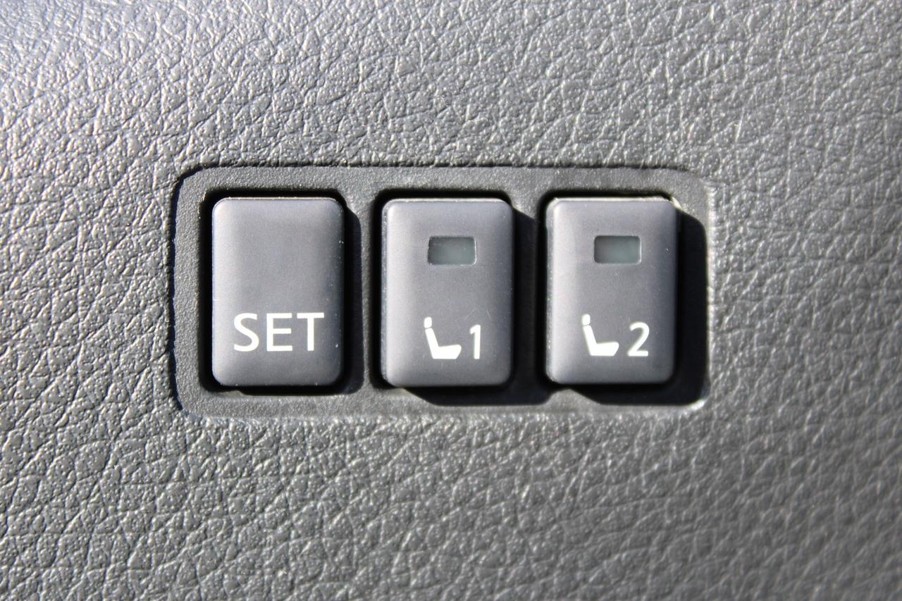 2017 Nissan Rogue SL AWD   ACCIDENT FREE   SAFETY INCLUDED Photo