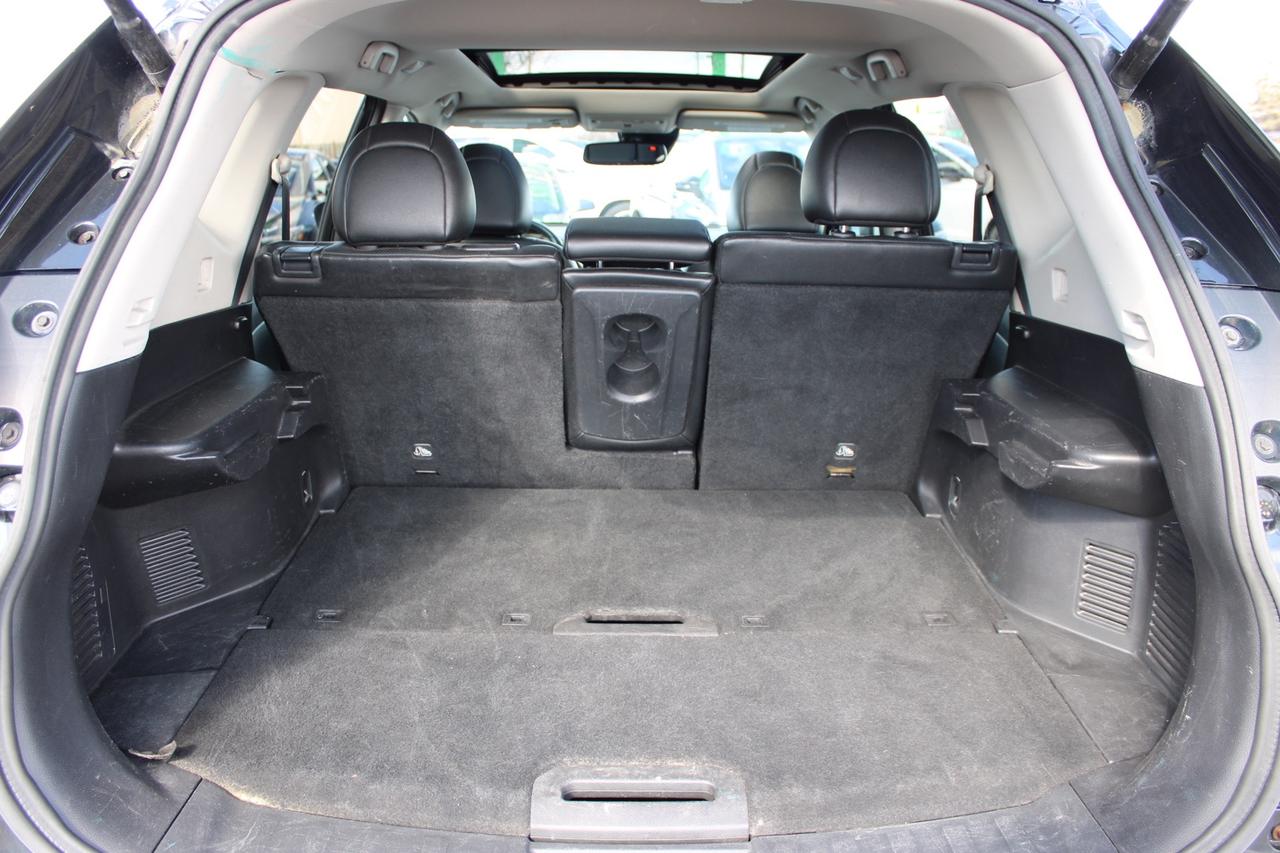 2017 Nissan Rogue SL AWD   ACCIDENT FREE   SAFETY INCLUDED Photo