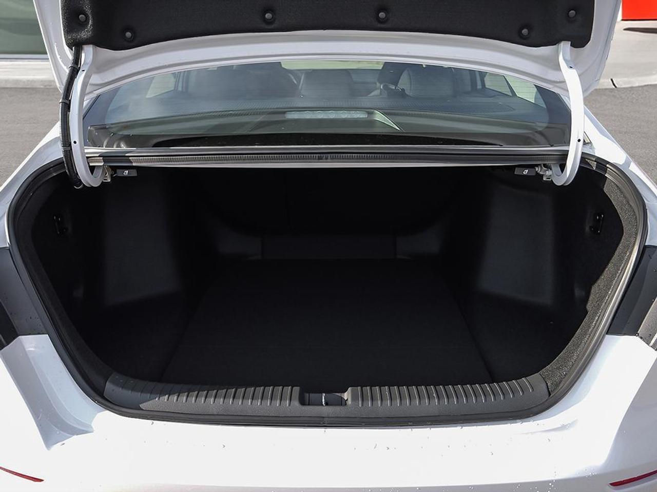 2025 Honda Accord SE Photo
