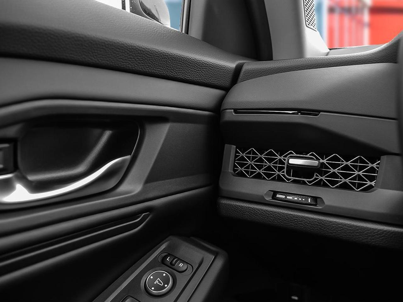 2025 Honda Accord SE Photo