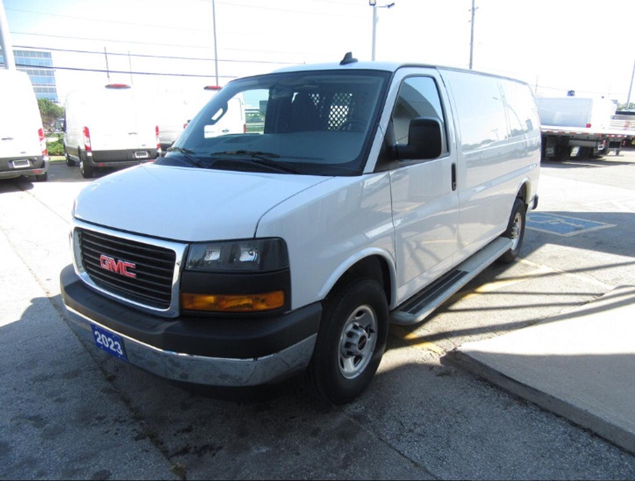 2023 GMC Savana CARGO VAN WITH EXTENDED WARRANTY Photo