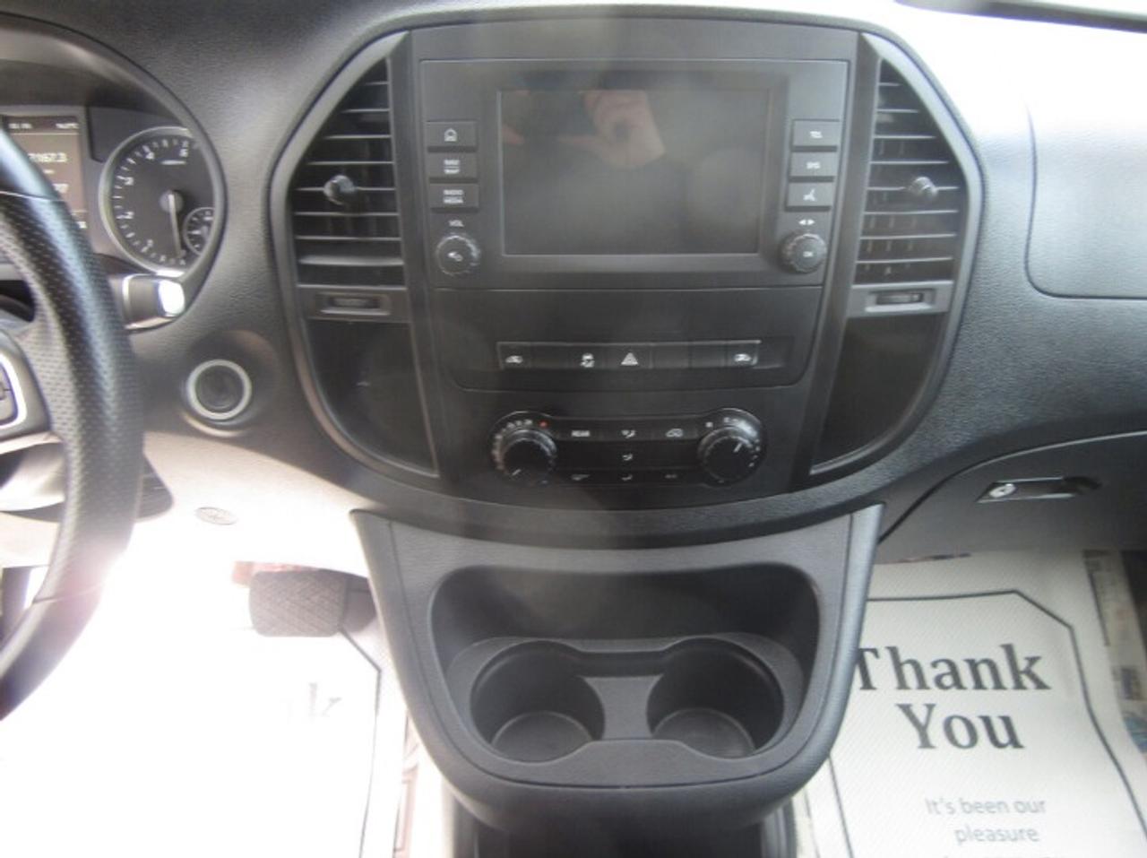 2023 Mercedes-Benz Metris Passenger Van 8 PASSENGER VAN Photo