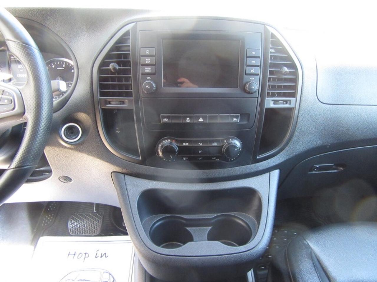 2023 Mercedes-Benz Metris Passenger Van 8 PASSENGER VAN Photo