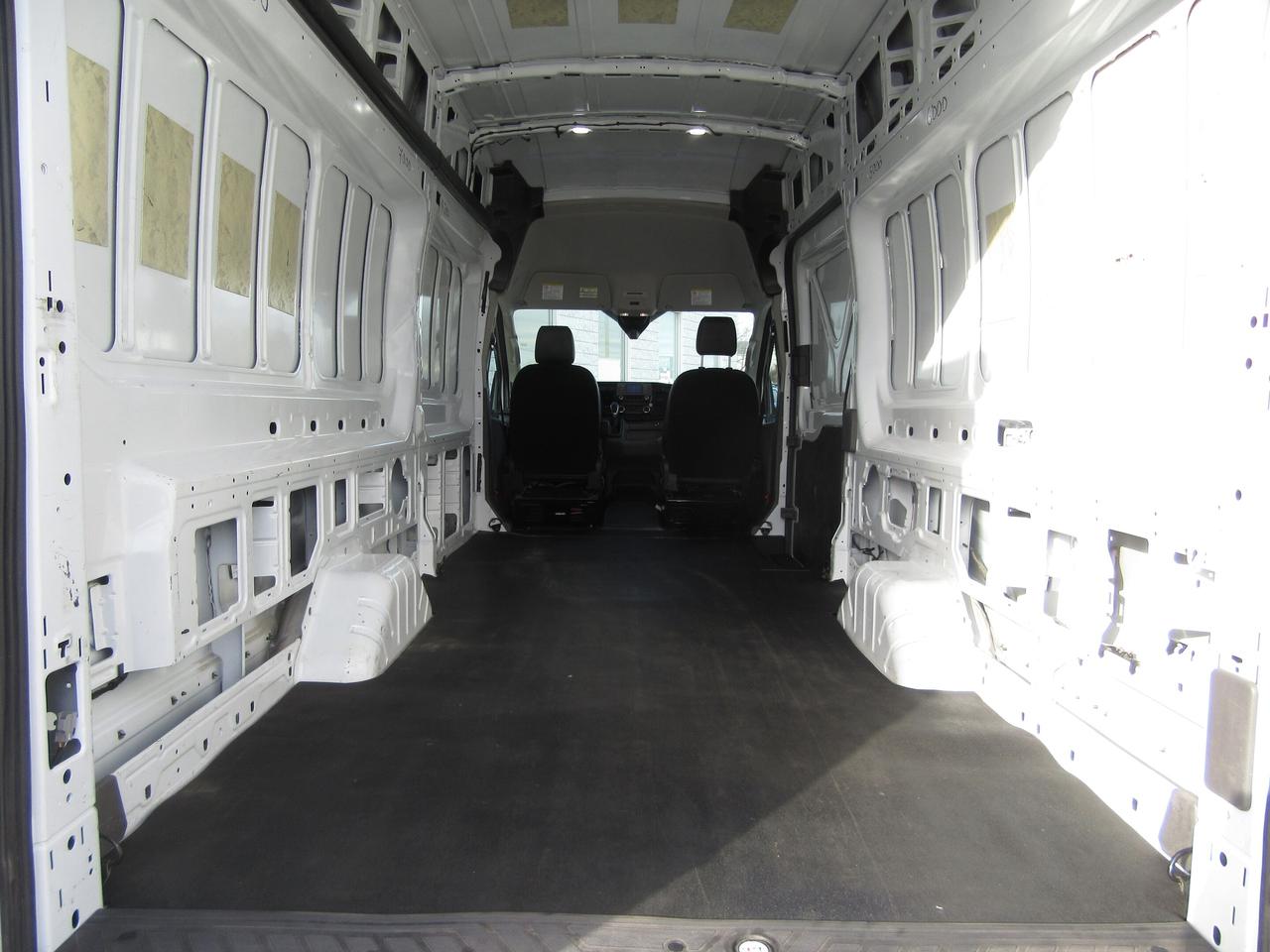 2022 Ford Transit Cargo Van T-250 TRANSIT 148 HIGH ROOF EXTRA LONG Photo