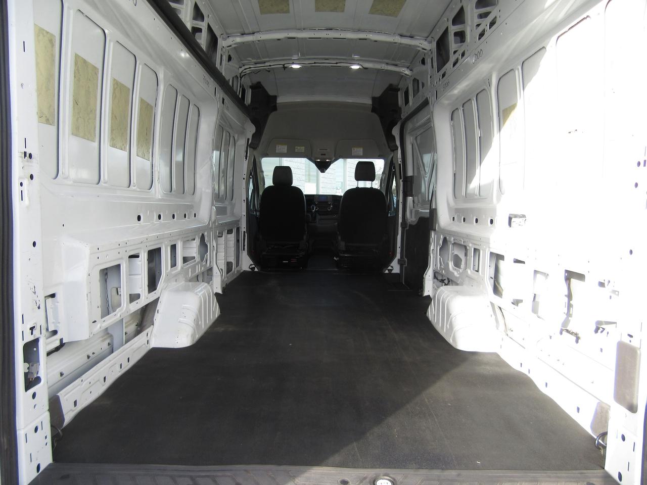 2022 Ford Transit Cargo Van T-250 TRANSIT 148 HIGH ROOF EXTRA LONG Photo