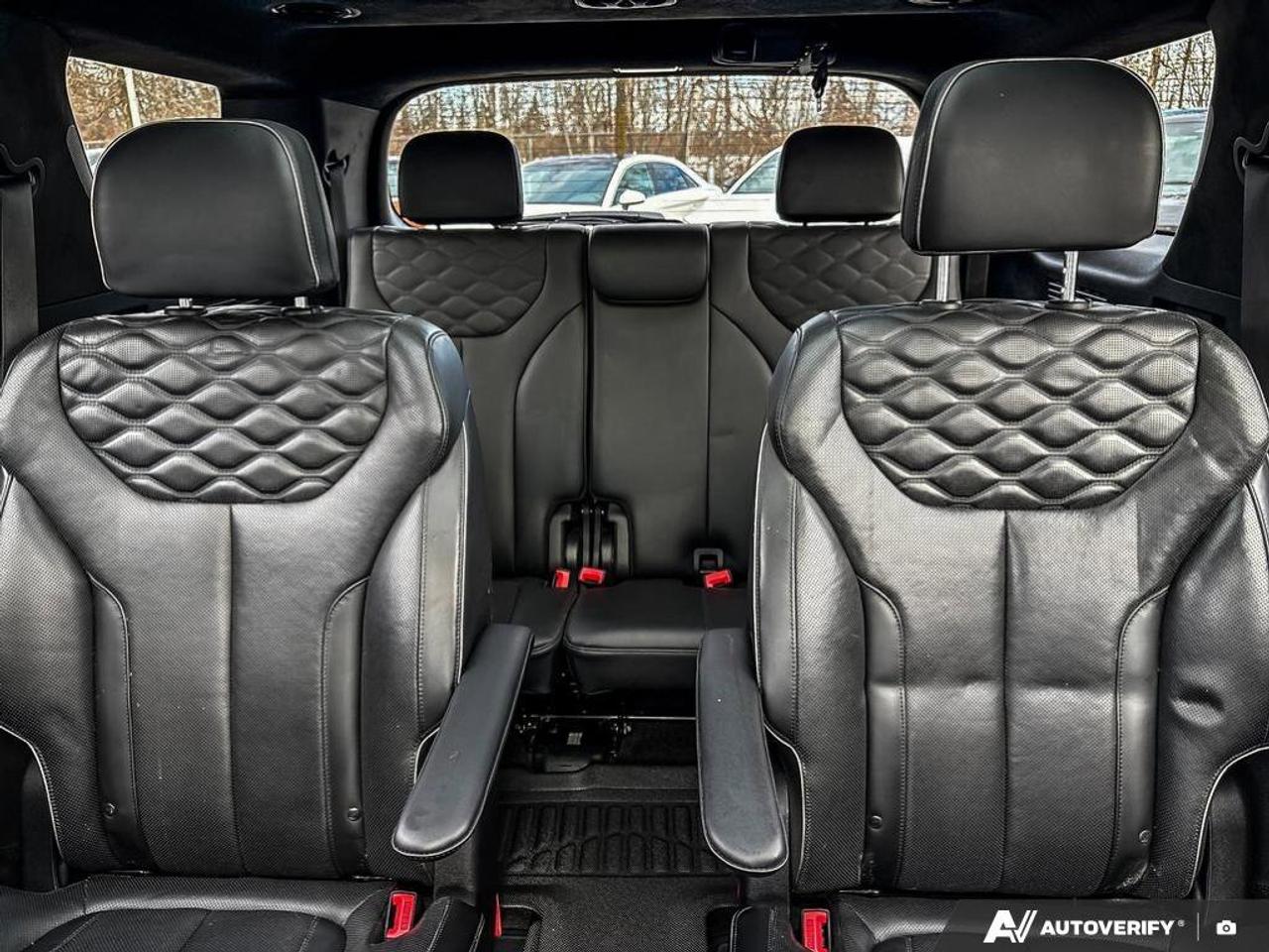 2020 Hyundai PALISADE Ultimate   7 Passenger   Navigation   Leather Seat Photo