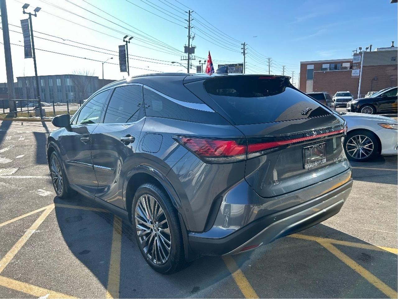 2024 Lexus RX RX 450h+ Auto   CLEAN CARFAX   ONE OWNER Photo