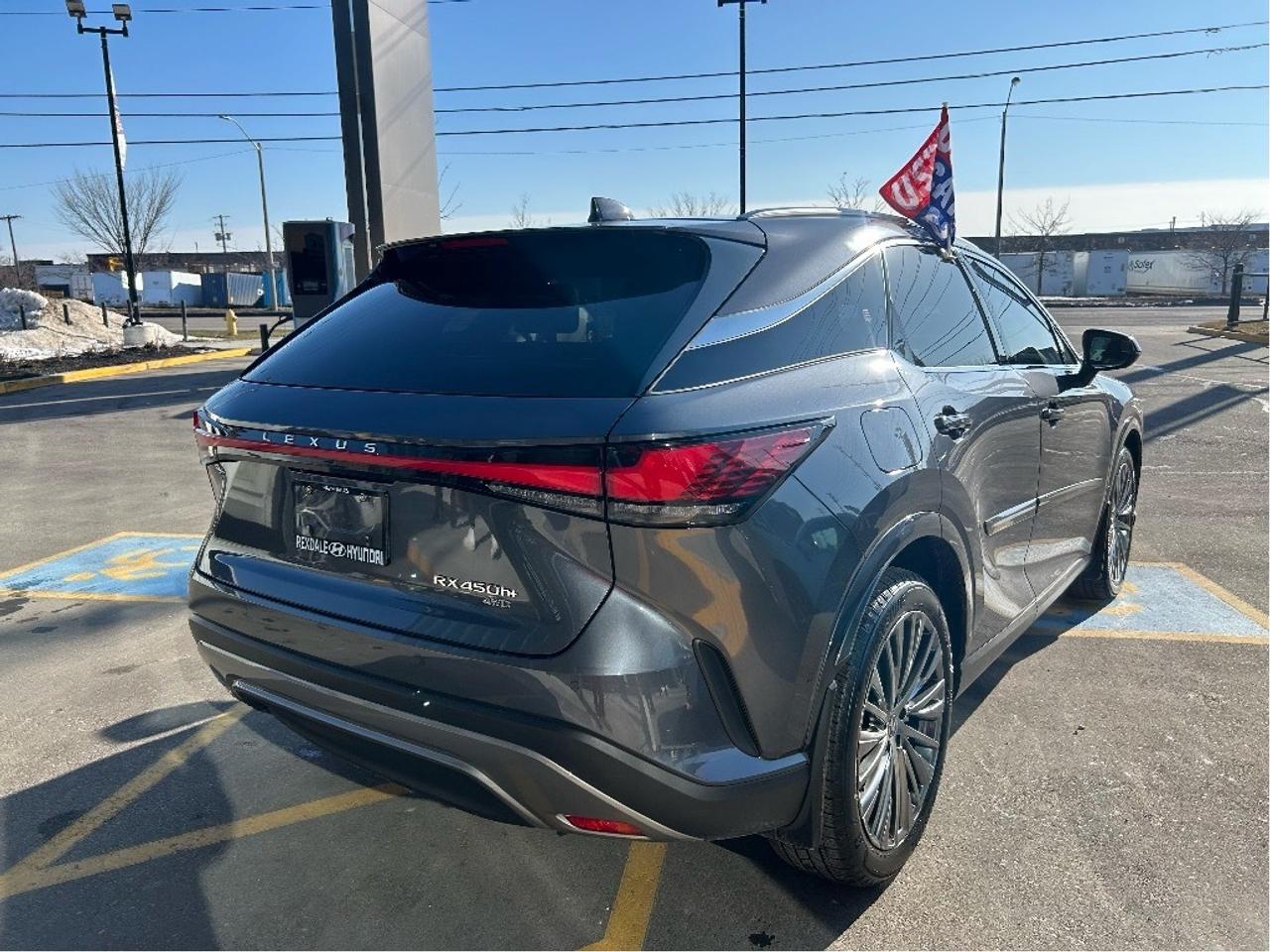2024 Lexus RX RX 450h+ Auto   CLEAN CARFAX   ONE OWNER Photo