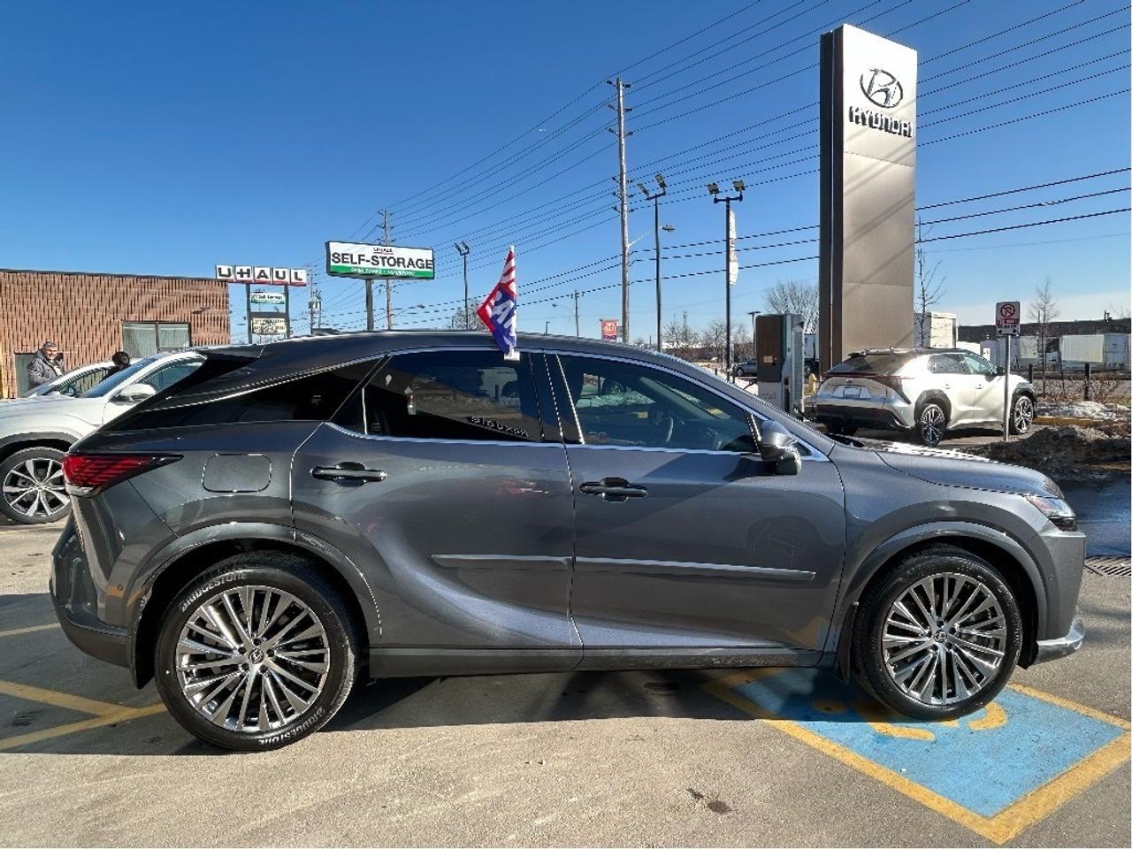 2024 Lexus RX RX 450h+ Auto   CLEAN CARFAX   ONE OWNER Photo