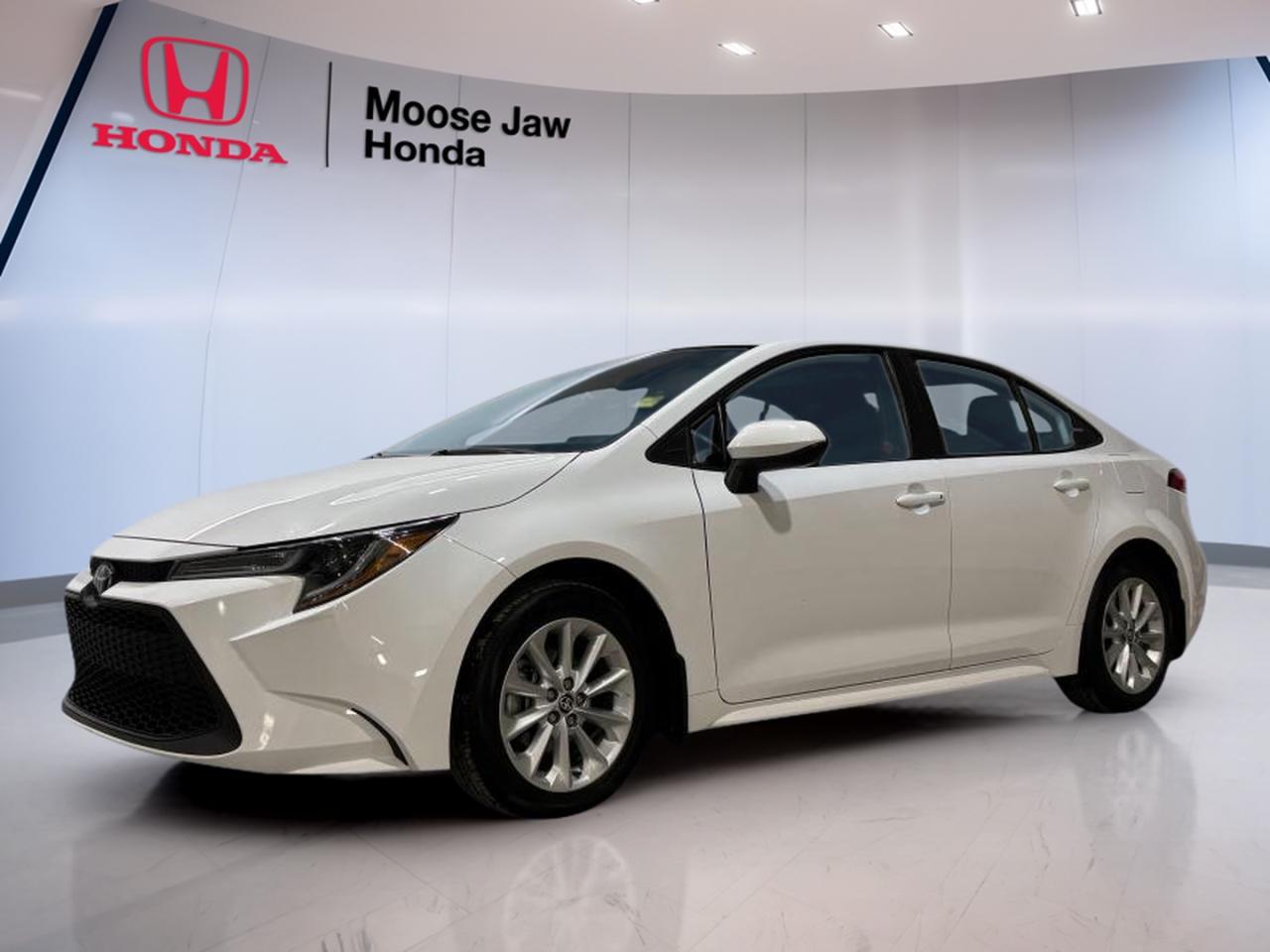 Used 2020 Toyota Corolla LE for sale in Moose Jaw, SK
