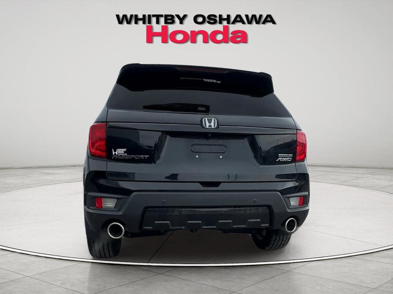 2023 Honda Passport Touring Photo3