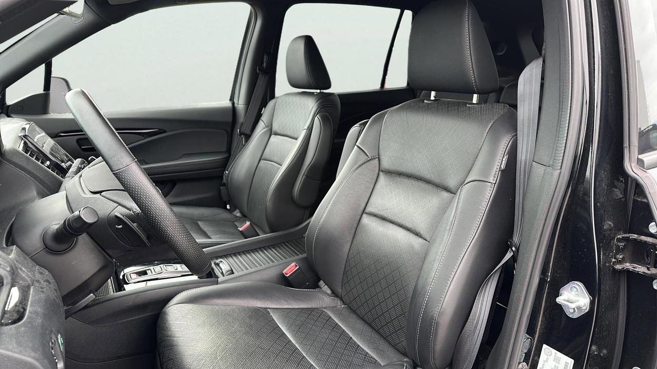 2023 Honda Passport Touring Photo
