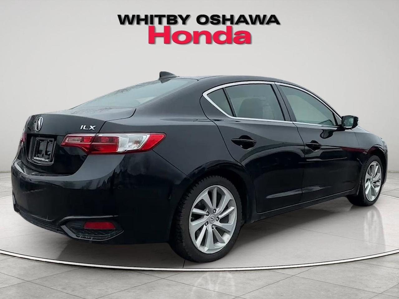 2017 Acura ILX Premium Package Photo