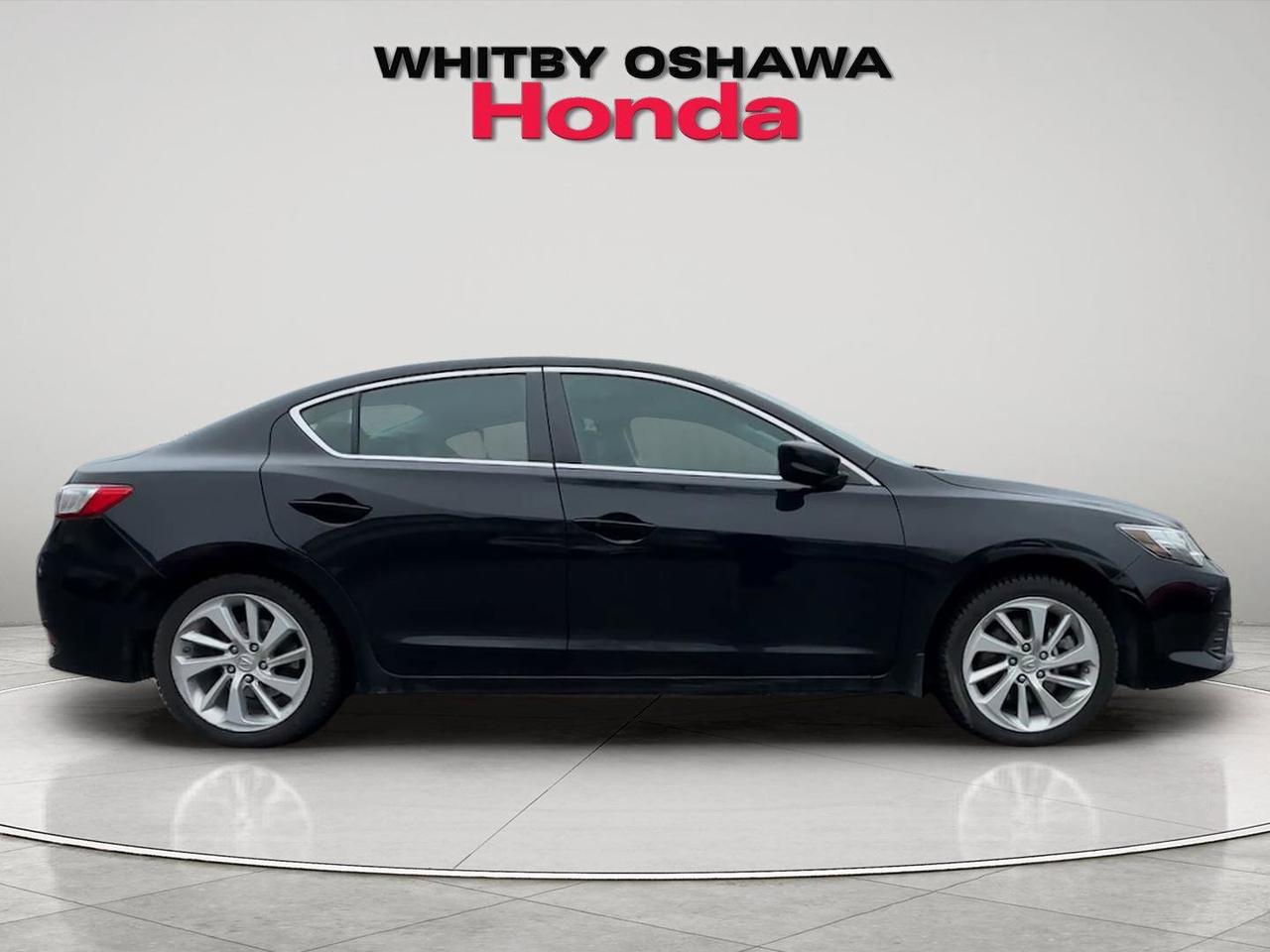 2017 Acura ILX Premium Package Photo