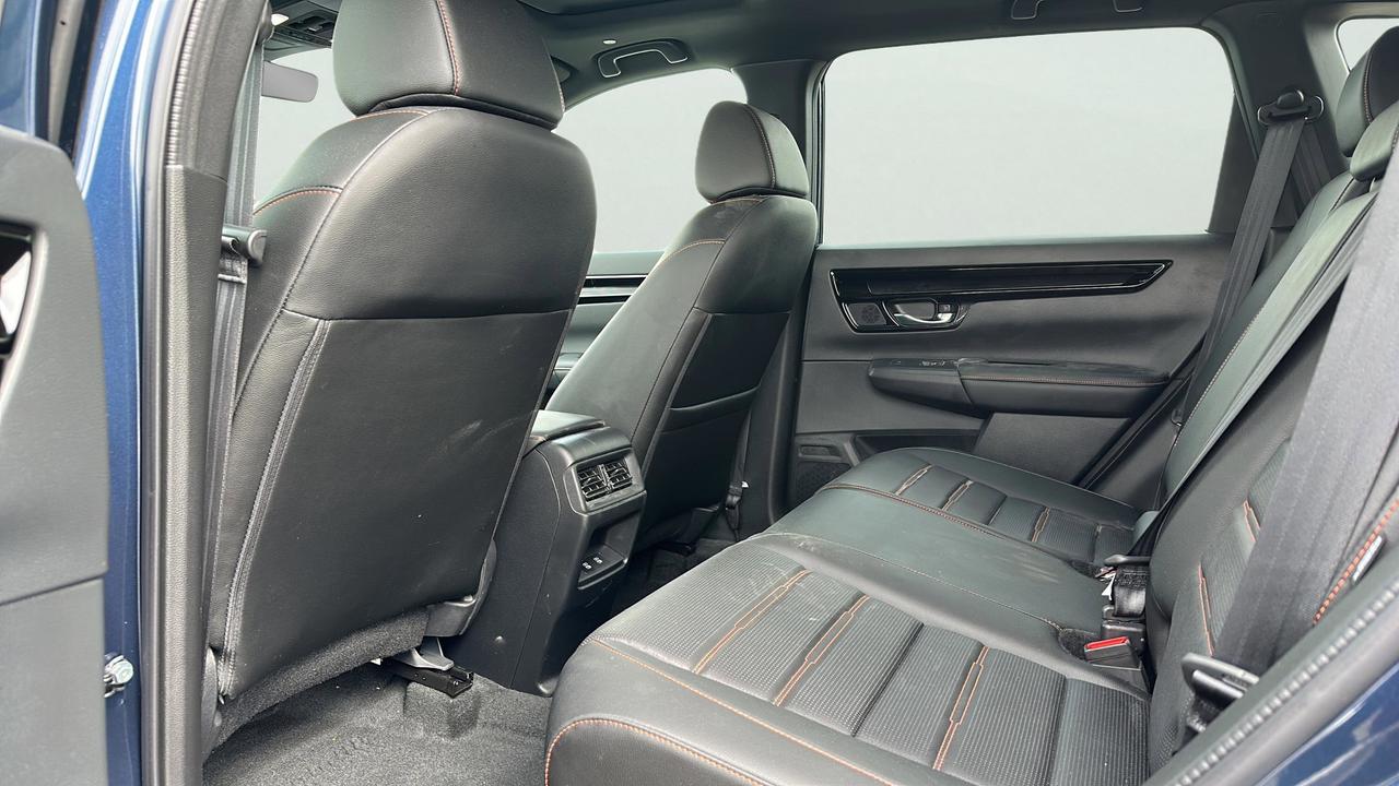 2026 Honda CR-V Hybrid Touring Photo