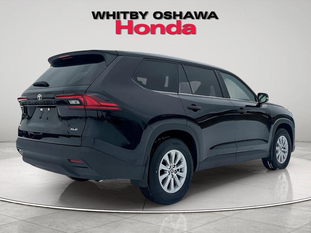 2026 Toyota Grand Highlander XLE Photo4