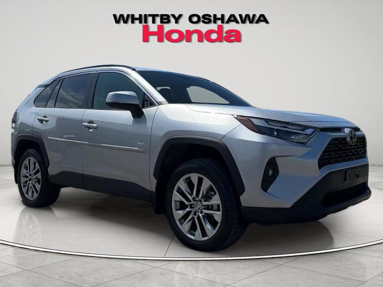 2025 Toyota RAV4 XLE Photo