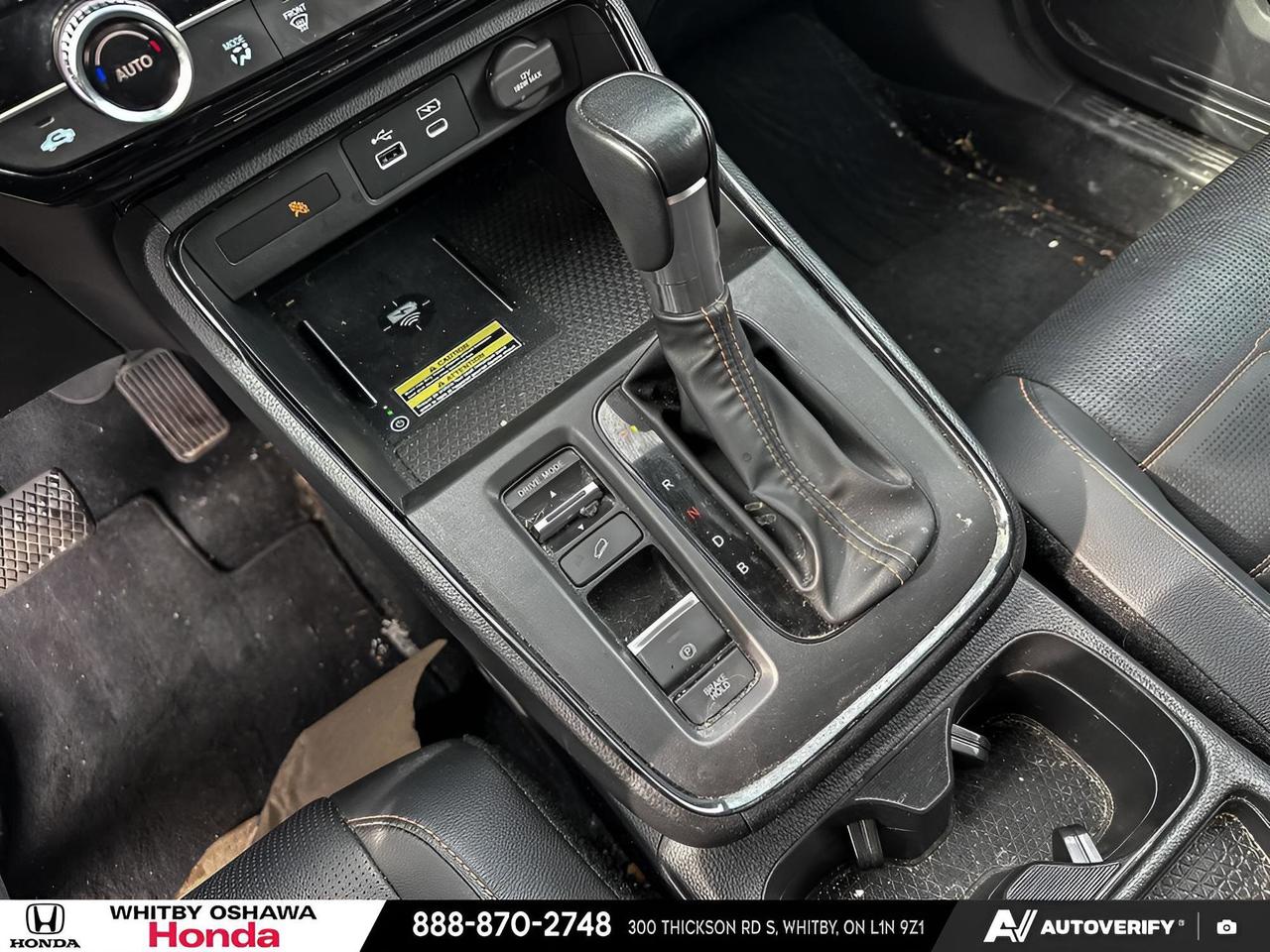 2023 Honda CR-V Hybrid Touring Photo