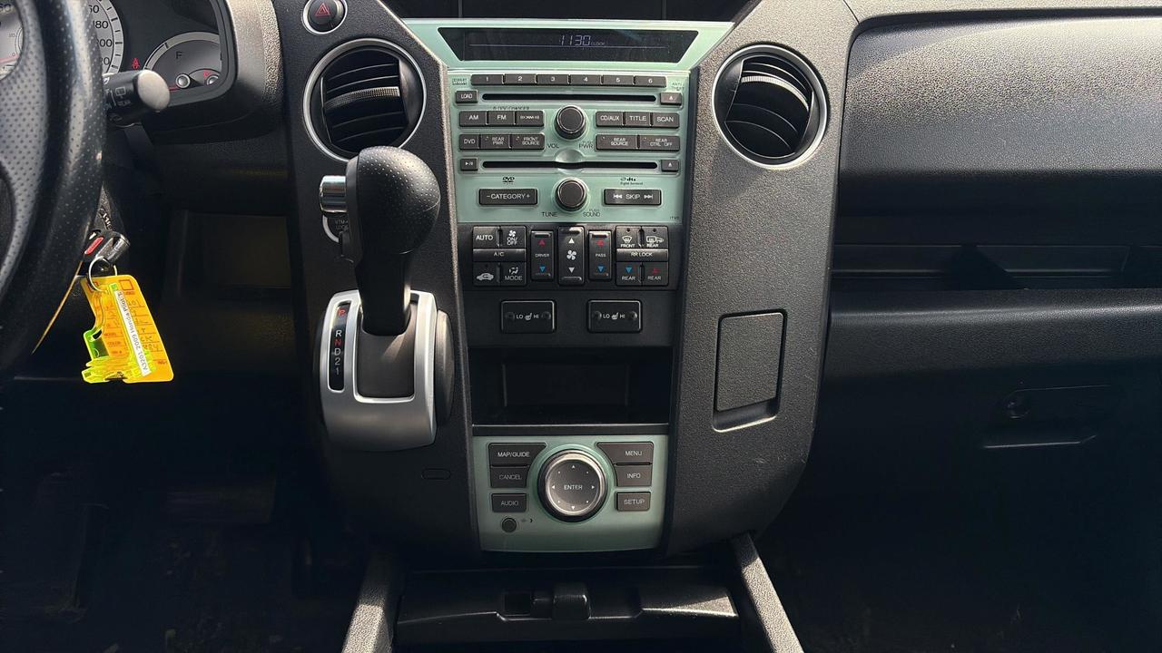 2009 Honda Pilot Touring Photo