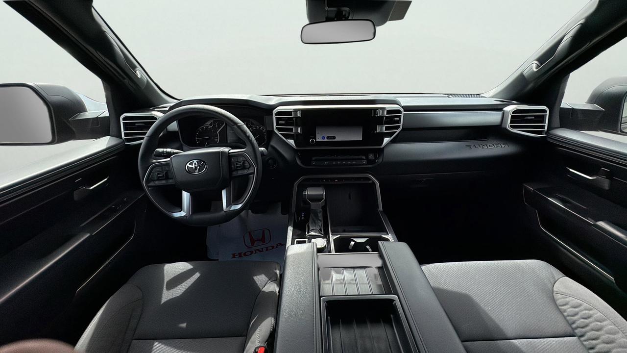 2025 Toyota Tundra SR Photo