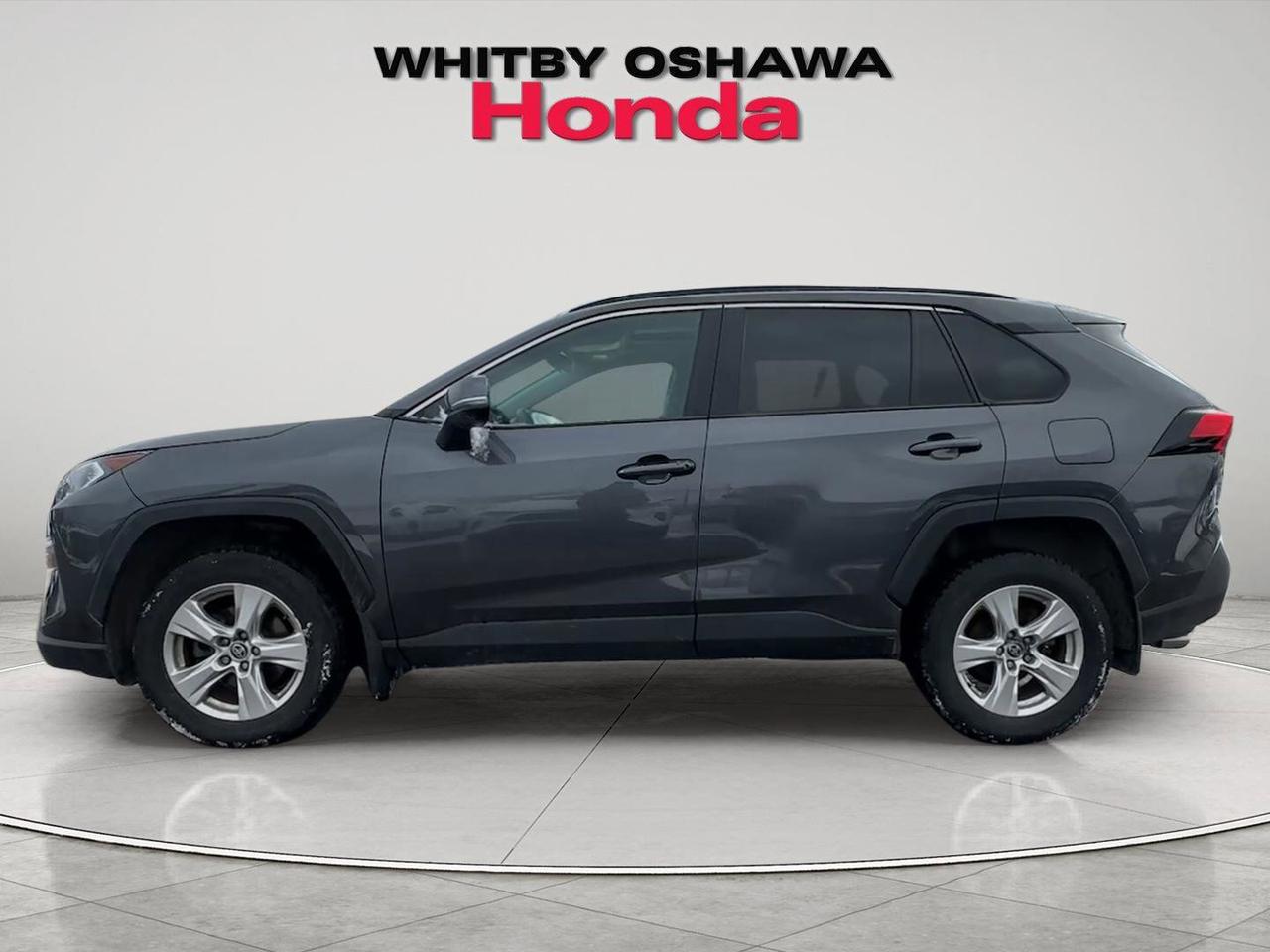 2021 Toyota RAV4 XLE Photo