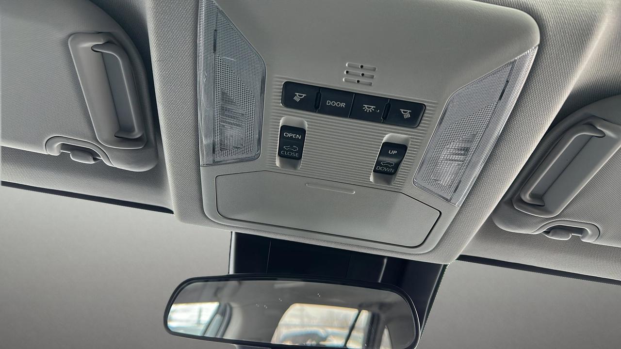 2021 Toyota RAV4 XLE Photo