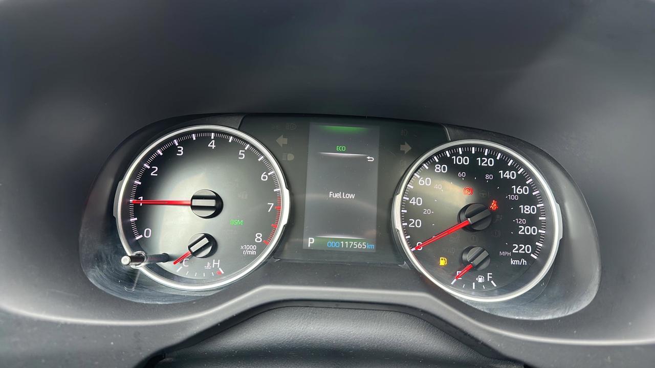 2021 Toyota RAV4 XLE Photo