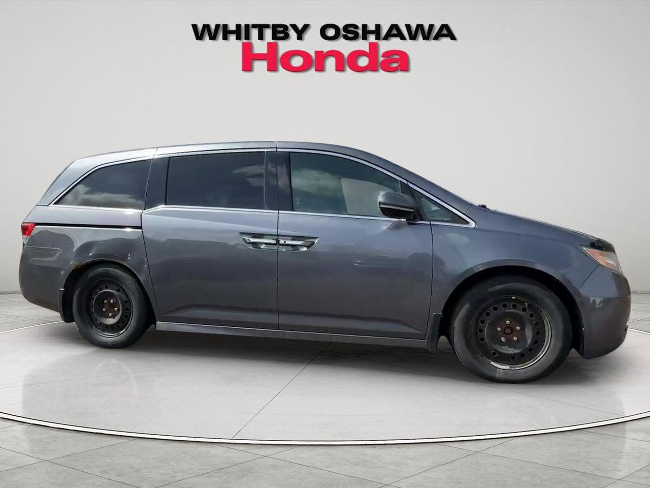 2014 Honda Odyssey Touring Photo