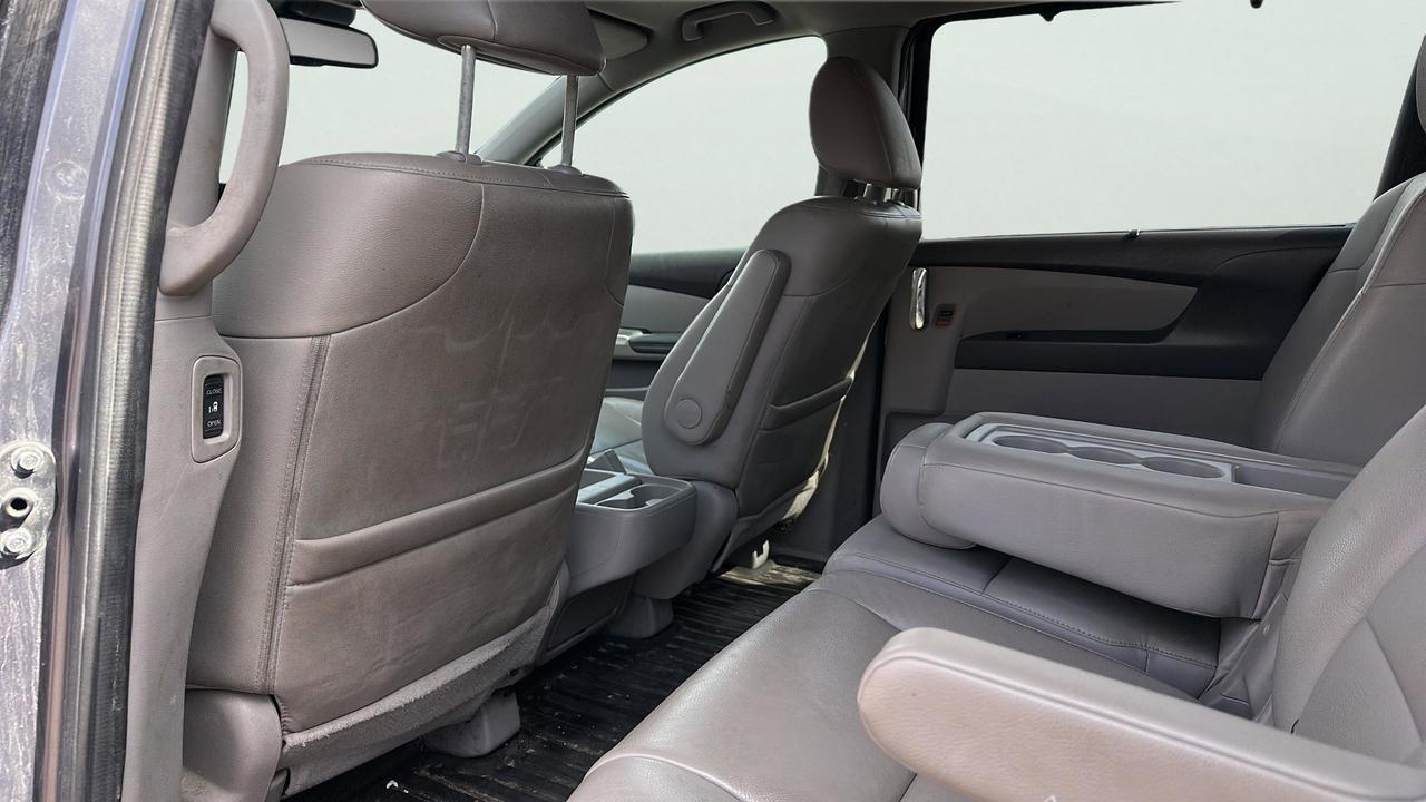 2014 Honda Odyssey Touring Photo