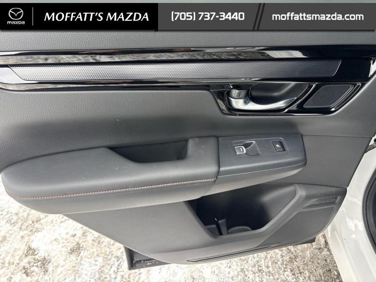 2025 Honda CR-V Hybrid Touring Photo