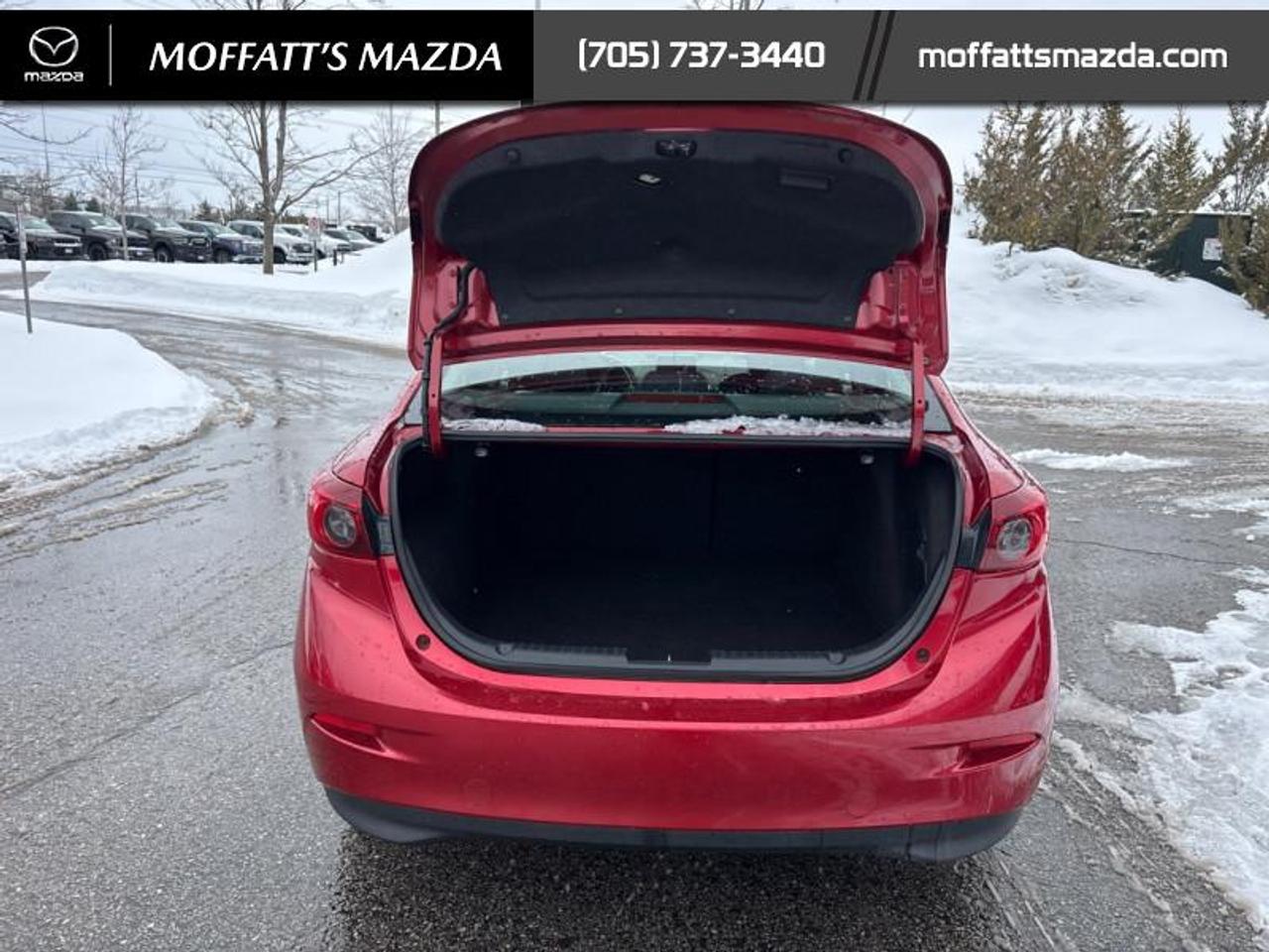 2015 Mazda MAZDA3 GS Photo