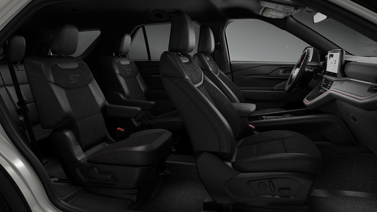 2026 Ford Explorer ST Photo