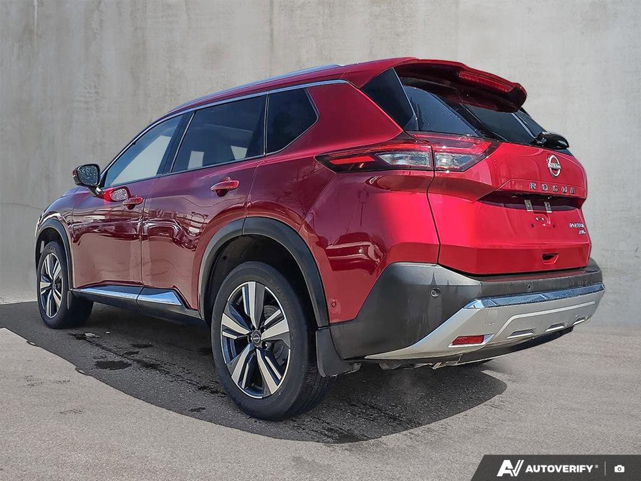 2023 Nissan Rogue Platinum AWD | Leather | 360 View Camera | Pro-Pilot Assist | Photo2