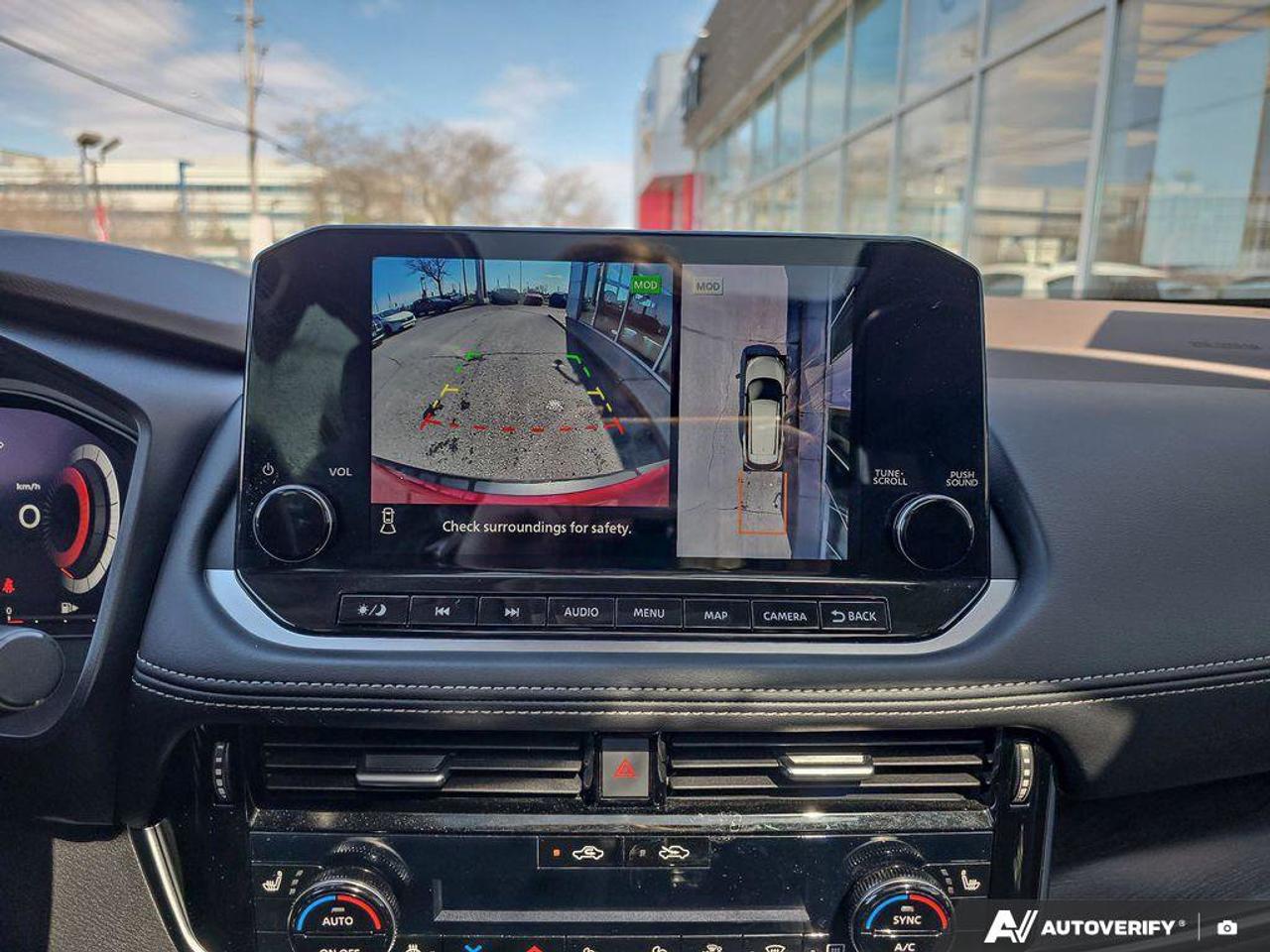 2023 Nissan Rogue Platinum AWD | Leather | 360 View Camera | Pro-Pilot Assist | Photo