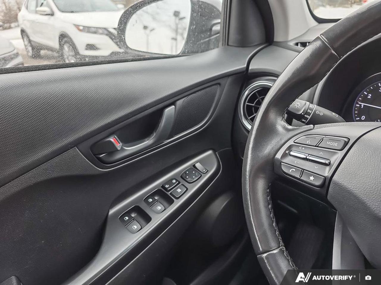 2023 Hyundai KONA Preferred AWD | Android Auto | Apple Car Play | Photo
