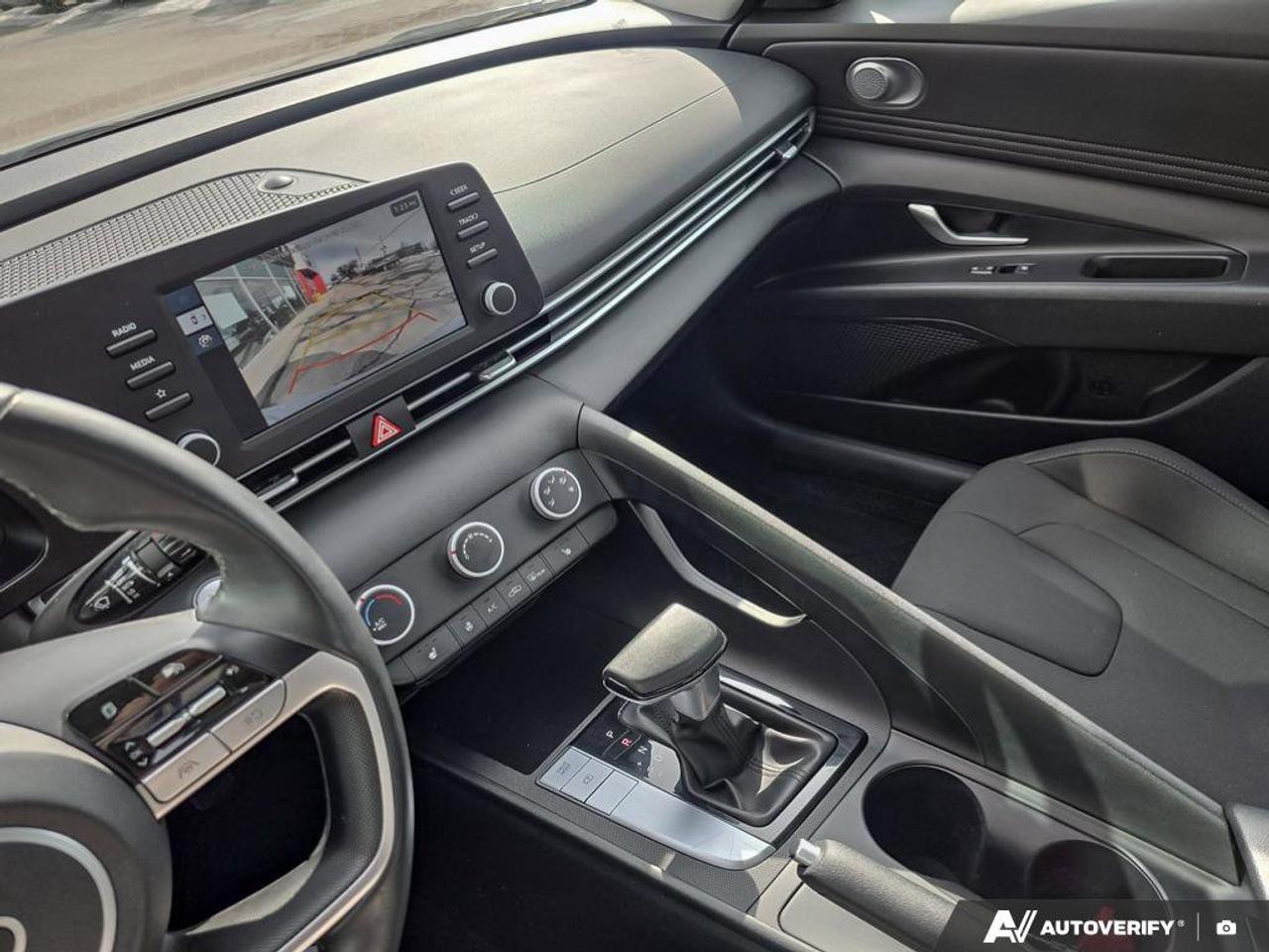 2024 Hyundai Elantra Preferred | Apple Car Play | Android Auto | Remote Engine Start | Photo